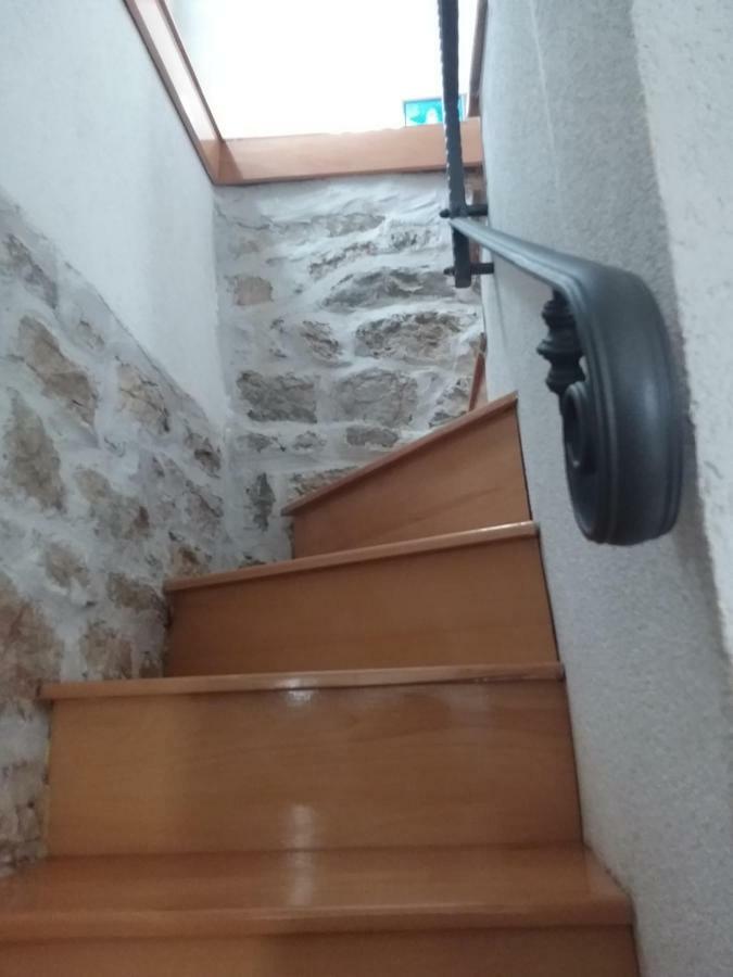 Holiday Home Jadric Osoje Kültér fotó